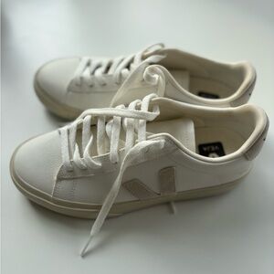 Veja Cream Lace-Up Sneakers